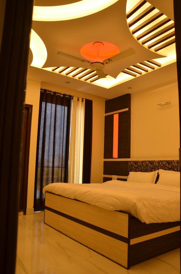 Hotel Bellevue Inn Gangānagar Habitación foto