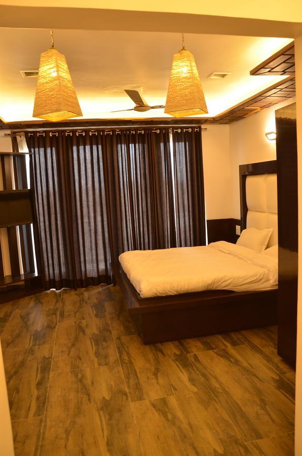 Hotel Bellevue Inn Gangānagar Habitación foto